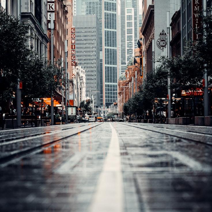 Parents evaluating schools in Canada